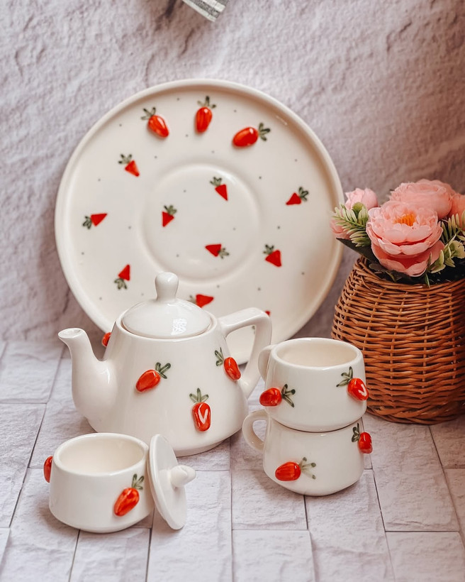 چای خوری توت فرنگی